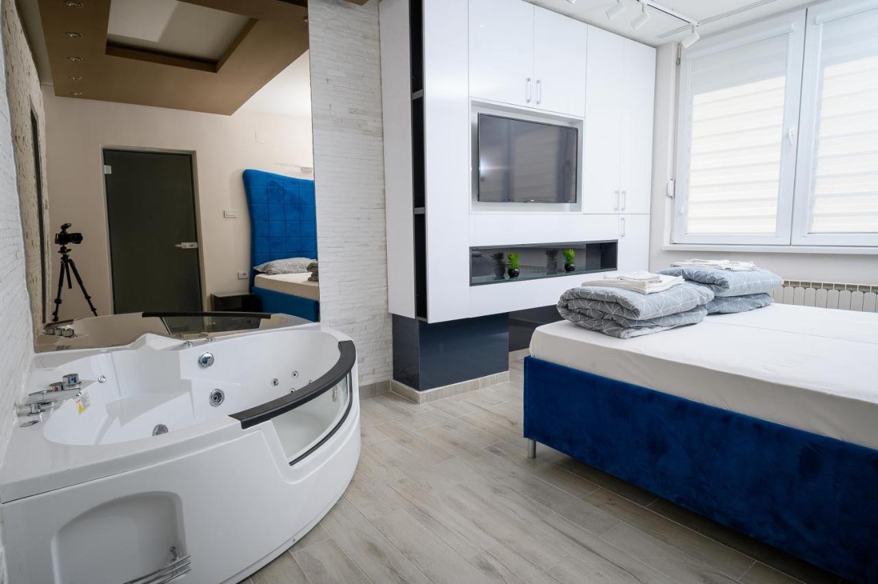 Apartman Nataly Ni Exteriér fotografie